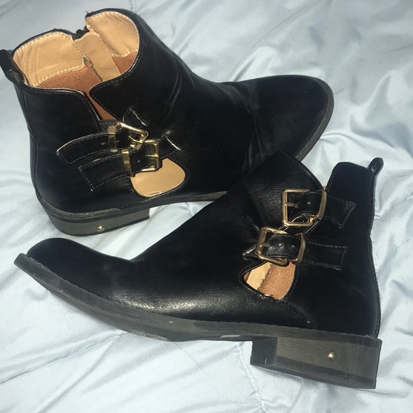 Bucco Black Leather Buckle Ankle Boots sz 7 Beatle - Picture 2 of 5